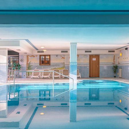 Garda Suite Hotel (Adults Only) Лимоне-суль-Гарда Экстерьер фото