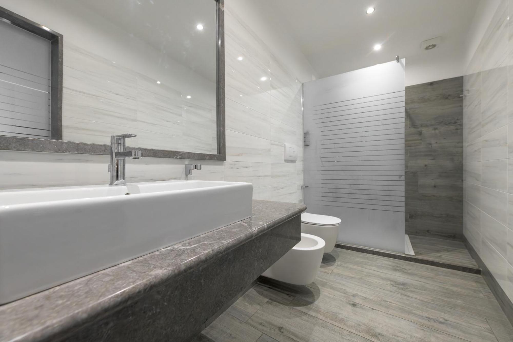 Garda Suite Hotel (Adults Only) Лимоне-суль-Гарда Экстерьер фото